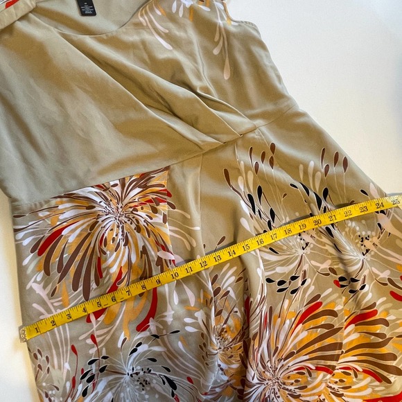 Lane Bryant Women's Size 18 Tan Floral Dress ~ Short Cap Sleeve Pleated A-Line - Picture 9 of 9